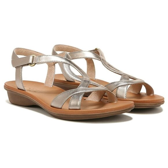 Soul Naturalizer Solo Metallic Cross Strap Sandals Size 8 Adjustable Buckle Soft - Picture 1 of 8